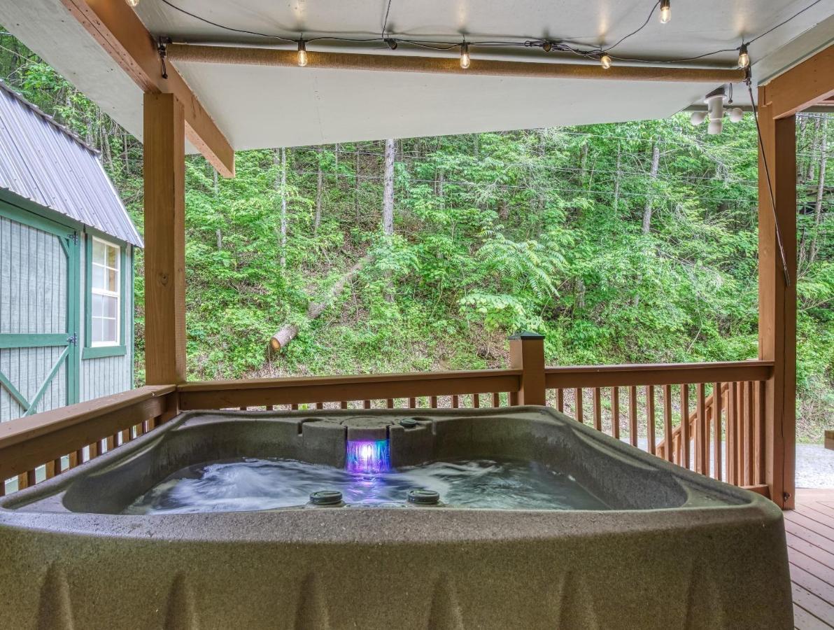 Вілла Great Location - Hot Tub - Dog Friendly Сев'єрвілл Екстер'єр фото